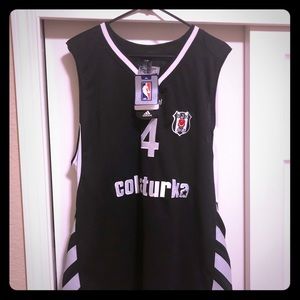 Allen Iverson Besiktas Jersey